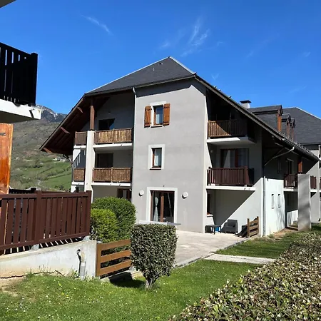 Balcons De La Neste B אראו