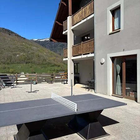Balcons De La Neste B Apartamento *
